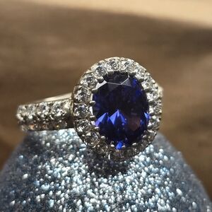 QVC 925 Sterling Silver Purple CZ Halo Ring Size 6 Statement Cocktail